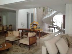 Casa para Venda em Santana de Parnaíba - 5